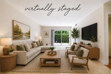 Discover the potential of this 2-bedroom, 1/1 bath condo ideally - photo 3