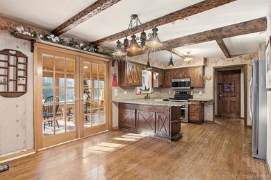 This is a unique opportunity to purchase this spacious 9-room - photo 5