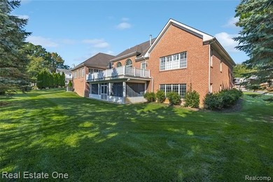 Welcome to 1937 Carsons Cove in Commerce Township's highly - photo 6