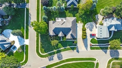 Welcome to 1937 Carsons Cove in Commerce Township's highly - photo 9