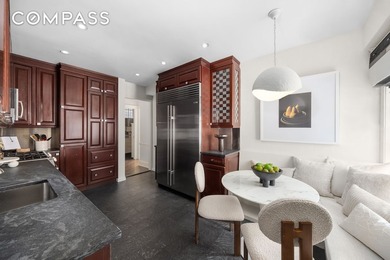 Historic and Elegant Residence in a Landmark Building Welcome to - photo 11