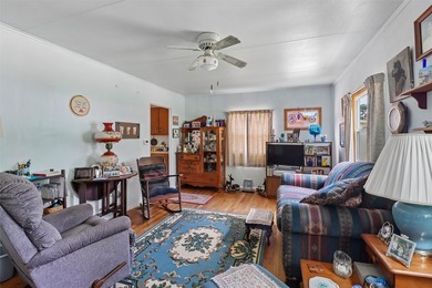Welcome home to this well-maintained 3-bedroom, 1-bath ranch - photo 2