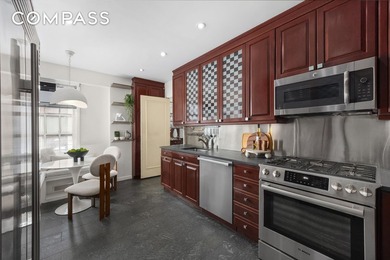 Historic and Elegant Residence in a Landmark Building Welcome to - photo 12