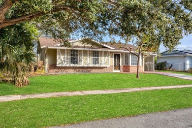 Virtually Staged. MAJOR VALUE ALERT! Seller just completed a - photo 3