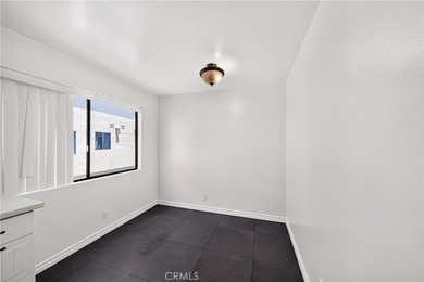 Best Priced Townhouse in north Torrance near Carr Elementary - photo 13