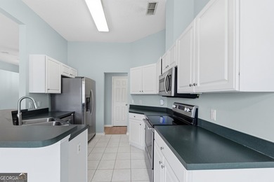 ****SELLERS ARE OFFERING 9,300 TOWARDS CLOSING COST WITH AN - photo 16