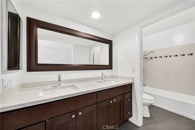 Best Priced Townhouse in north Torrance near Carr Elementary - photo 17