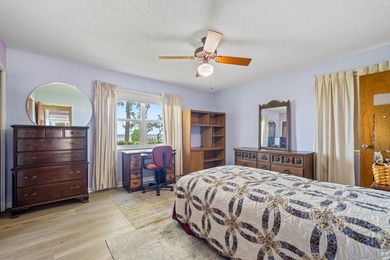 PRICE REDUCED!! BRING ALL OFFERS!! Experience true waterfront - photo 19