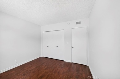 Best Priced Townhouse in north Torrance near Carr Elementary - photo 19