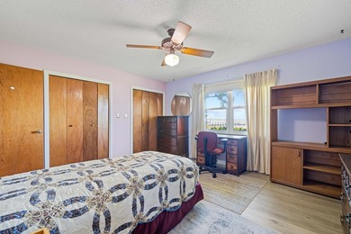 PRICE REDUCED!! BRING ALL OFFERS!! Experience true waterfront - photo 22