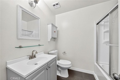 Best Priced Townhouse in north Torrance near Carr Elementary - photo 22