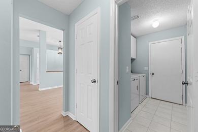 ****SELLERS ARE OFFERING 9,300 TOWARDS CLOSING COST WITH AN - photo 27