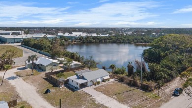Lake Townhome/Townhouse For Sale in Englewood, Florida