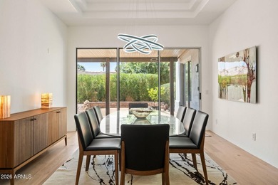SELLER PAYS CLOSING COSTS!! Contemporary ART home!! Elevated - photo 5