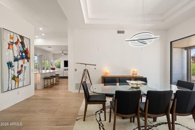 SELLER PAYS CLOSING COSTS!! Contemporary ART home!! Elevated - photo 6