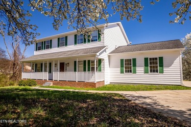 Renovated 2-story + fully finished walkout basement home on a - photo 6
