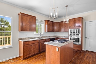 Renovated 2-story + fully finished walkout basement home on a - photo 8