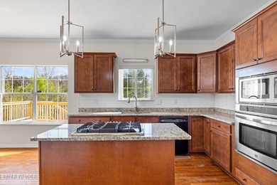 Renovated 2-story + fully finished walkout basement home on a - photo 9