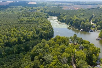 Escape the hustle at Lake Gaston's Lyons Creek Estates. This - photo 2