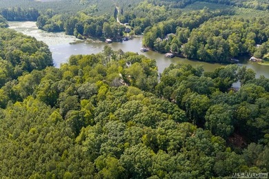 Escape the hustle at Lake Gaston's Lyons Creek Estates. This - photo 8