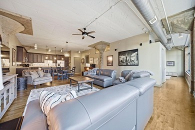 Downtown living at its finest!! Grab this chance to get into a