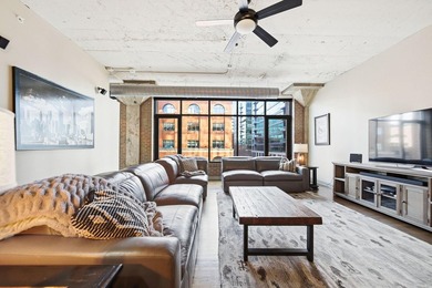 Downtown living at its finest!! Grab this chance to get into a