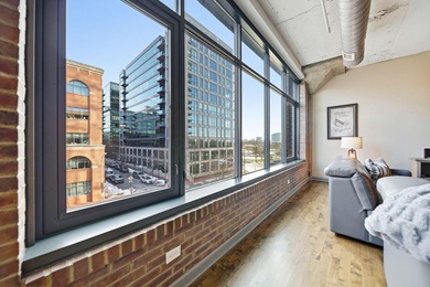 Downtown living at its finest!! Grab this chance to get into a