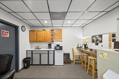 908 W Government St - photo 34