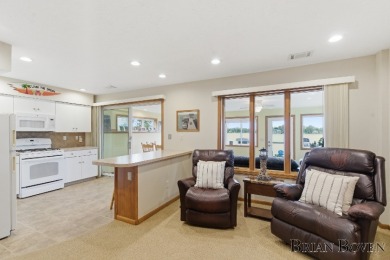 Waterfront Lake Living - photo 23