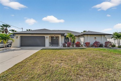 Port Charlotte Waterway Area Home For Sale in Port Charlotte Florida