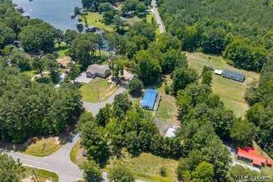 Opportunity awaits at Lake Gaston! Situated on approximately 1 - photo 3
