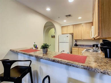 Welcome to this beautifully furnished 3-bedroom, 2-bathroom - photo 15