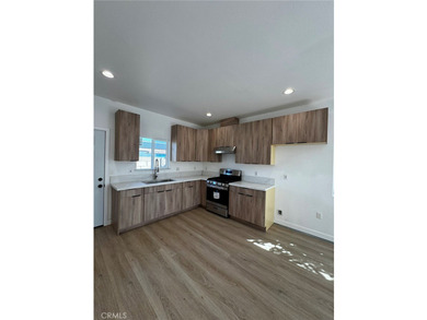 Welcome to 4721 W. Oakfield Ave, Santa Ana - a rare opportunity - photo 16