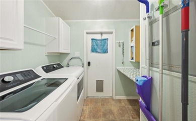 Beautifully Remodeled 3-Bedroom, 2-Bath Manufactured Home on Two - photo 18