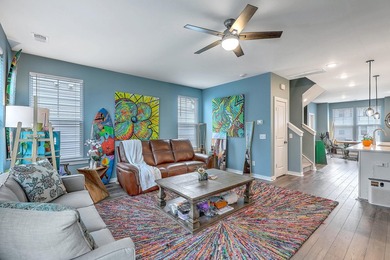 Built in the fall of 2024, this beautifully maintained end-unit - photo 19