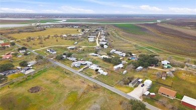 Beautifully Remodeled 3-Bedroom, 2-Bath Manufactured Home on Two - photo 25