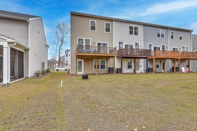 Built in the fall of 2024, this beautifully maintained end-unit - photo 31
