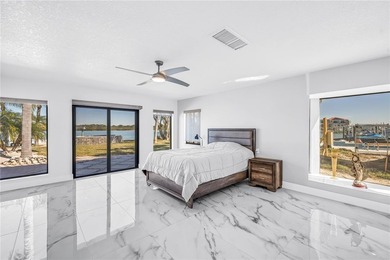 Where Open Water Views Meet Privacy

Positioned at the very - photo 31