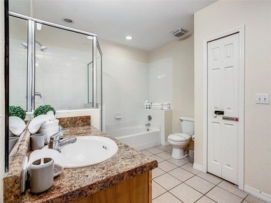 Welcome to this beautifully furnished 3-bedroom, 2-bathroom - photo 38