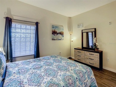 Welcome to this beautifully furnished 3-bedroom, 2-bathroom - photo 44