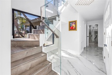 Where Open Water Views Meet Privacy

Positioned at the very - photo 44