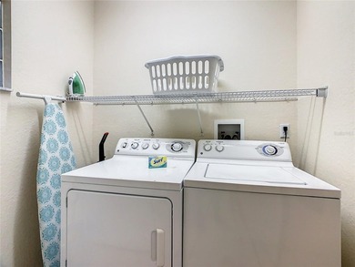Welcome to this beautifully furnished 3-bedroom, 2-bathroom - photo 45