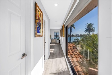 Where Open Water Views Meet Privacy

Positioned at the very - photo 46