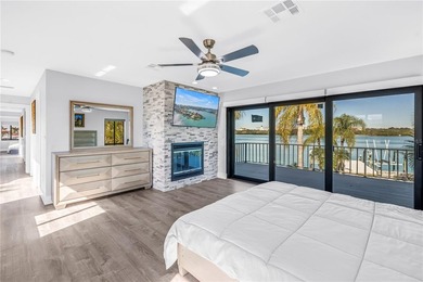 Where Open Water Views Meet Privacy

Positioned at the very - photo 48