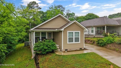 Charming One-Level Living Home - Minutes from UT & Downtown - photo 2