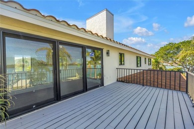 Where Open Water Views Meet Privacy

Positioned at the very - photo 52