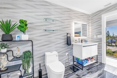 Where Open Water Views Meet Privacy

Positioned at the very - photo 56