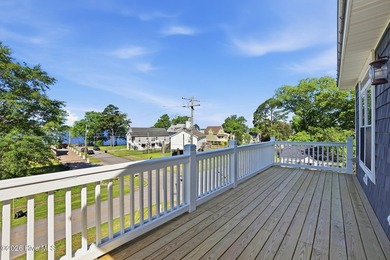 Discover this exceptional custom-built cottage-style retreat - photo 35