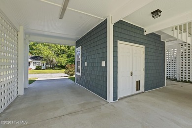 Discover this exceptional custom-built cottage-style retreat - photo 40