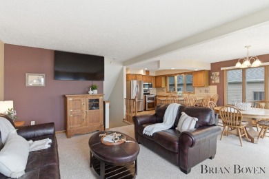 Waterfront Lake Living - photo 8